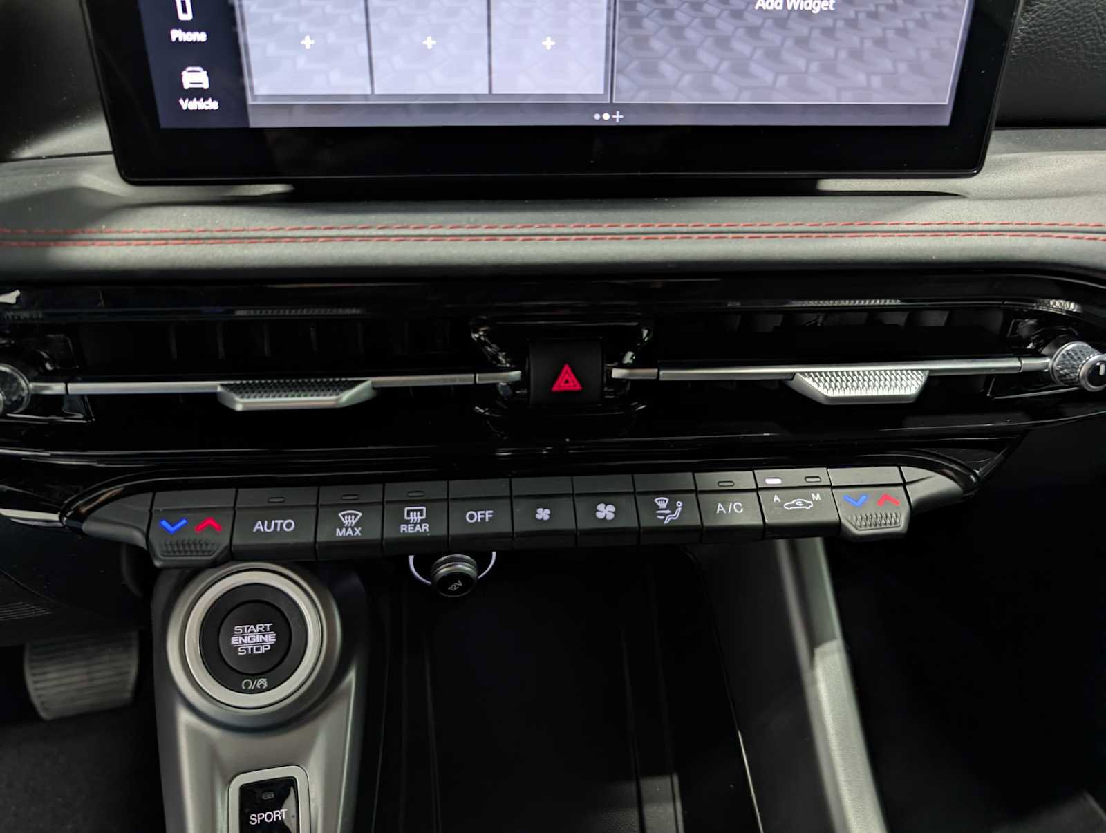 Used 2024 Dodge Hornet R/T w/ R/T Blacktop Package image 33