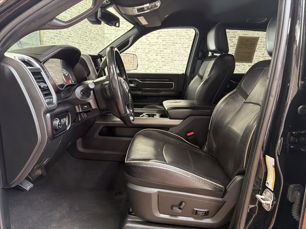 Used 2022 RAM 3500 Laramie AWD/4WD image 23