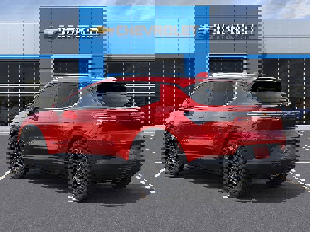 New 2026 Chevrolet Equinox EV LT image 4