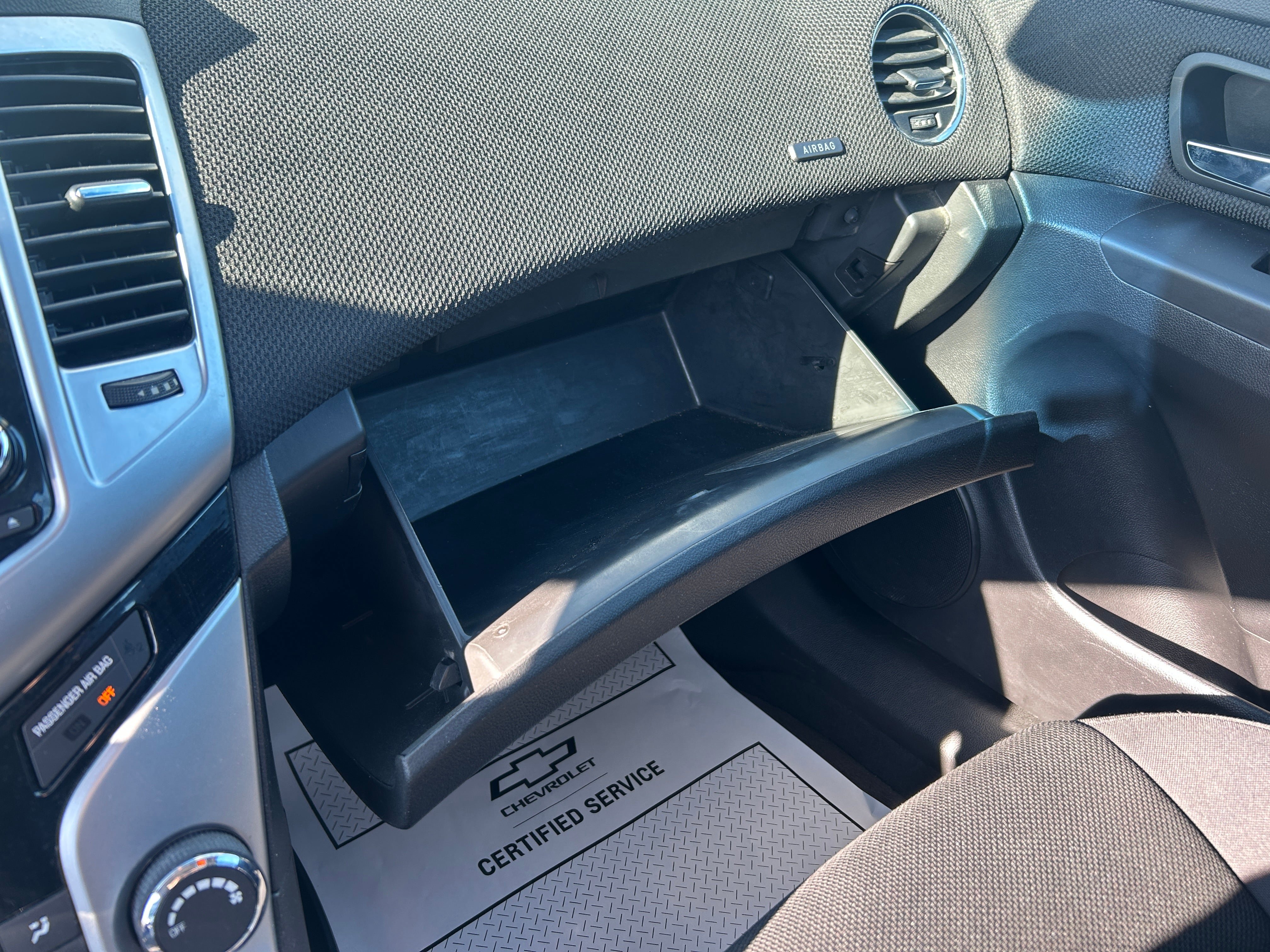 Used 2016 Chevrolet Cruze LT FWD image 25
