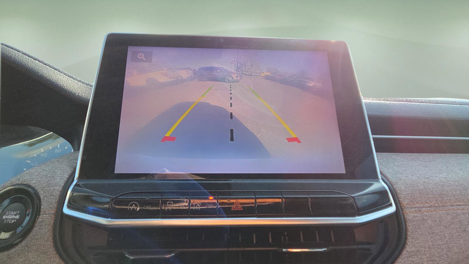 Used 2022 Jeep Compass Sport image 31