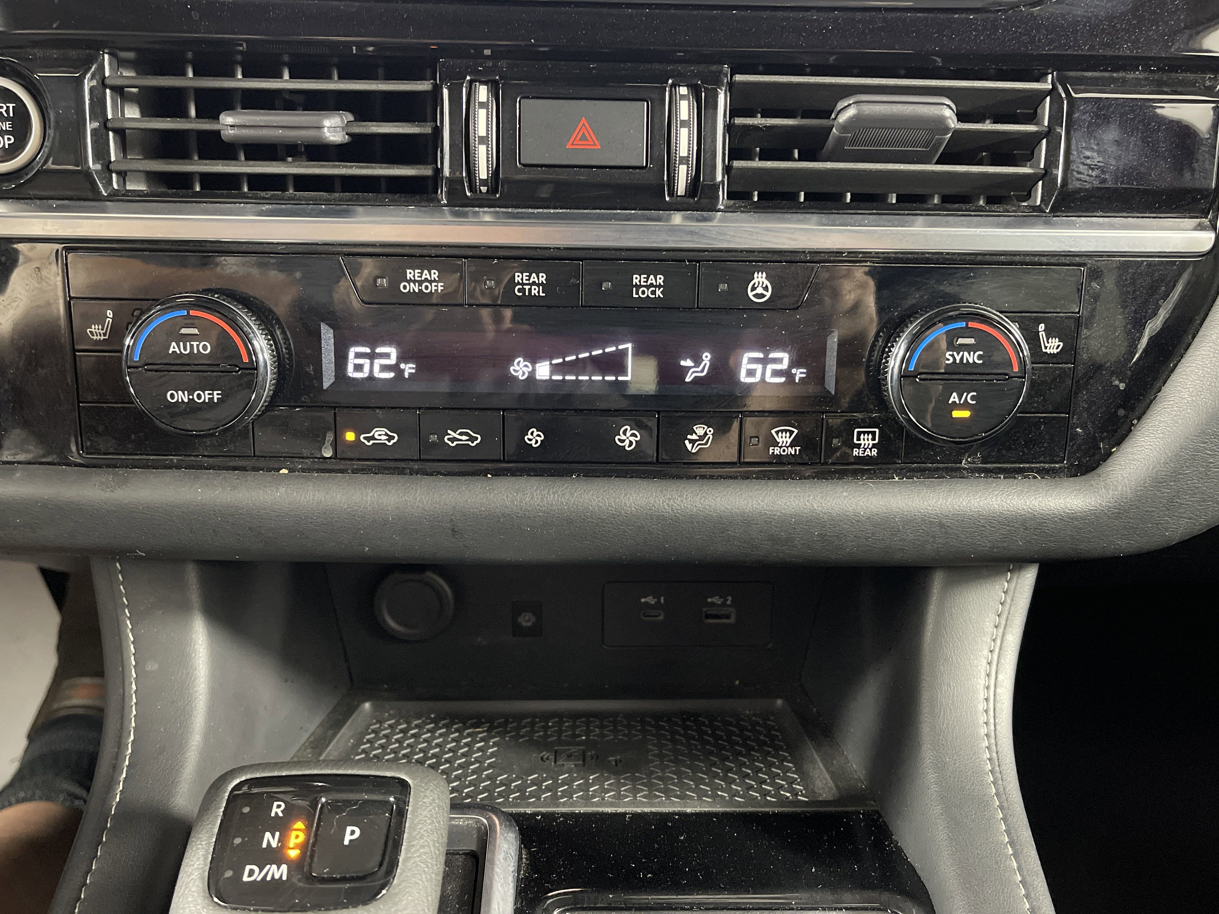 Used 2023 Nissan Pathfinder SL w/ Black Appearance Package image 20