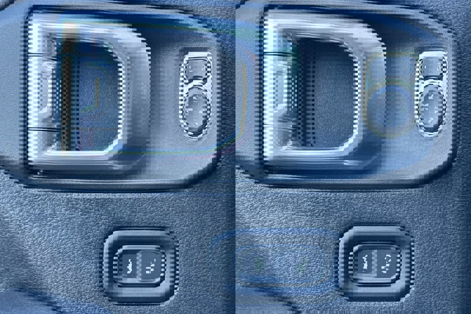 Used 2021 Jeep Wrangler Unlimited Rubicon 4xe w/ Cold Weather Group image 13