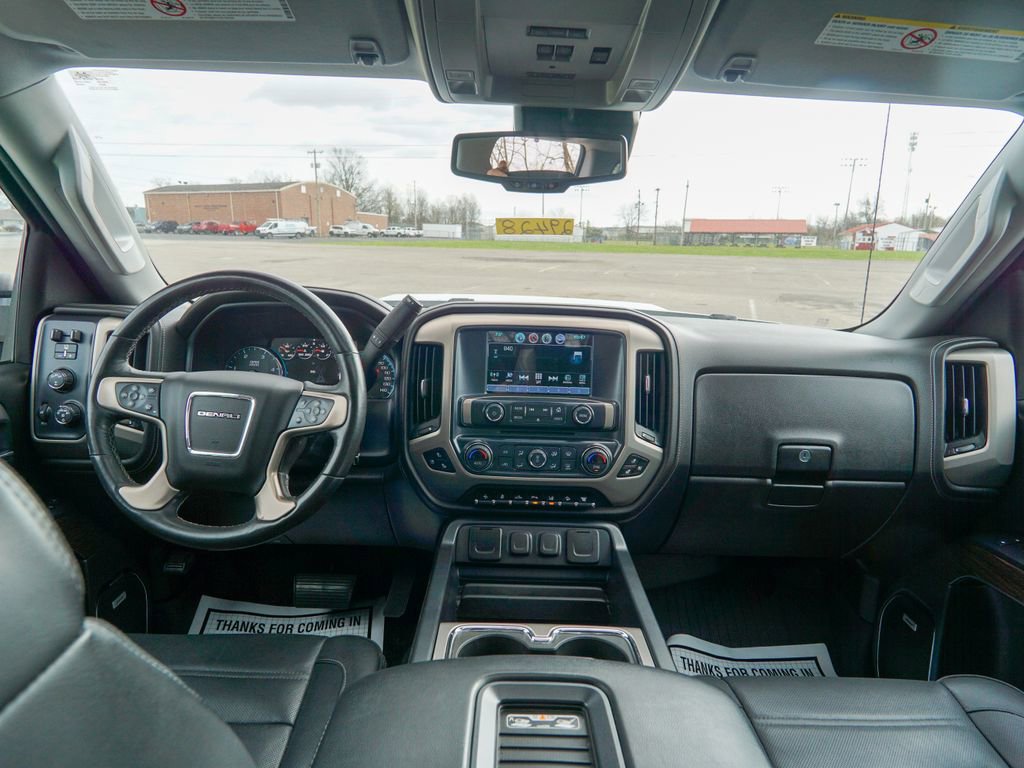 Used 2017 GMC Sierra 2500 Denali w/ Duramax Plus Package AWD/4WD image 13