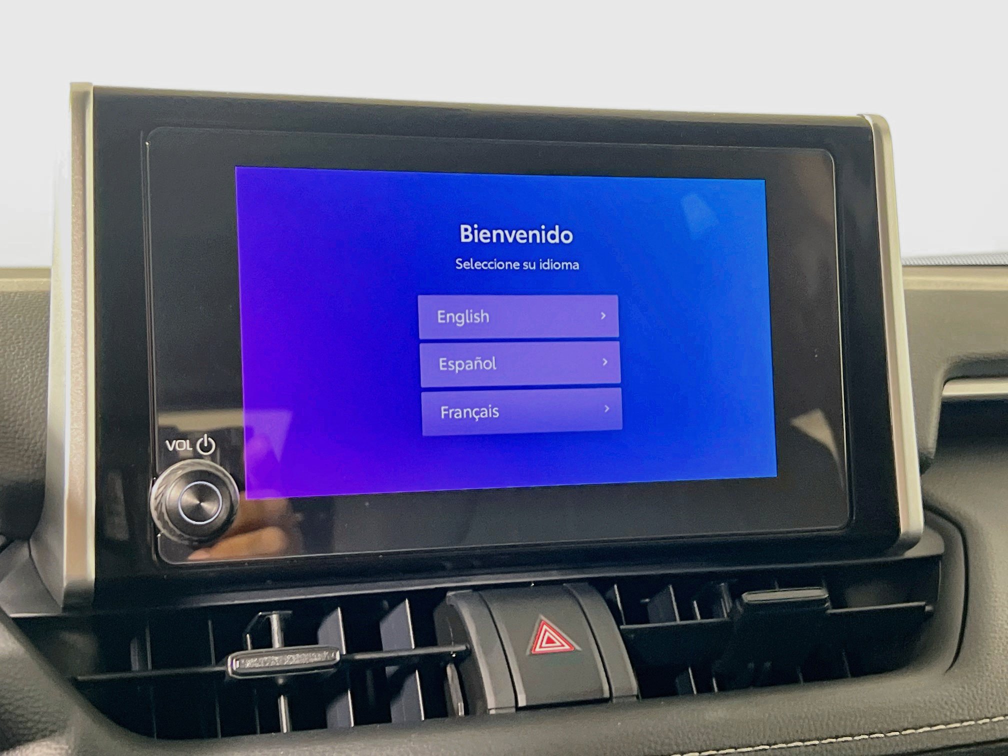 Used 2025 Toyota RAV4 XLE w/ Convenience Package FWD image 27