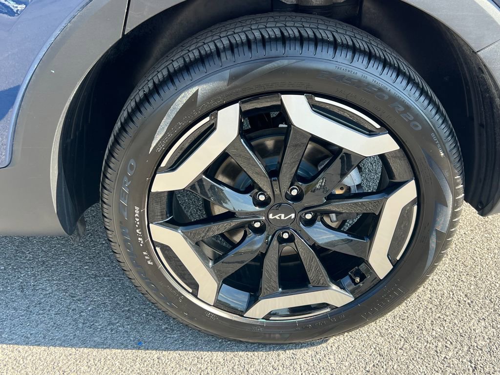 Used 2025 Kia Telluride S image 19