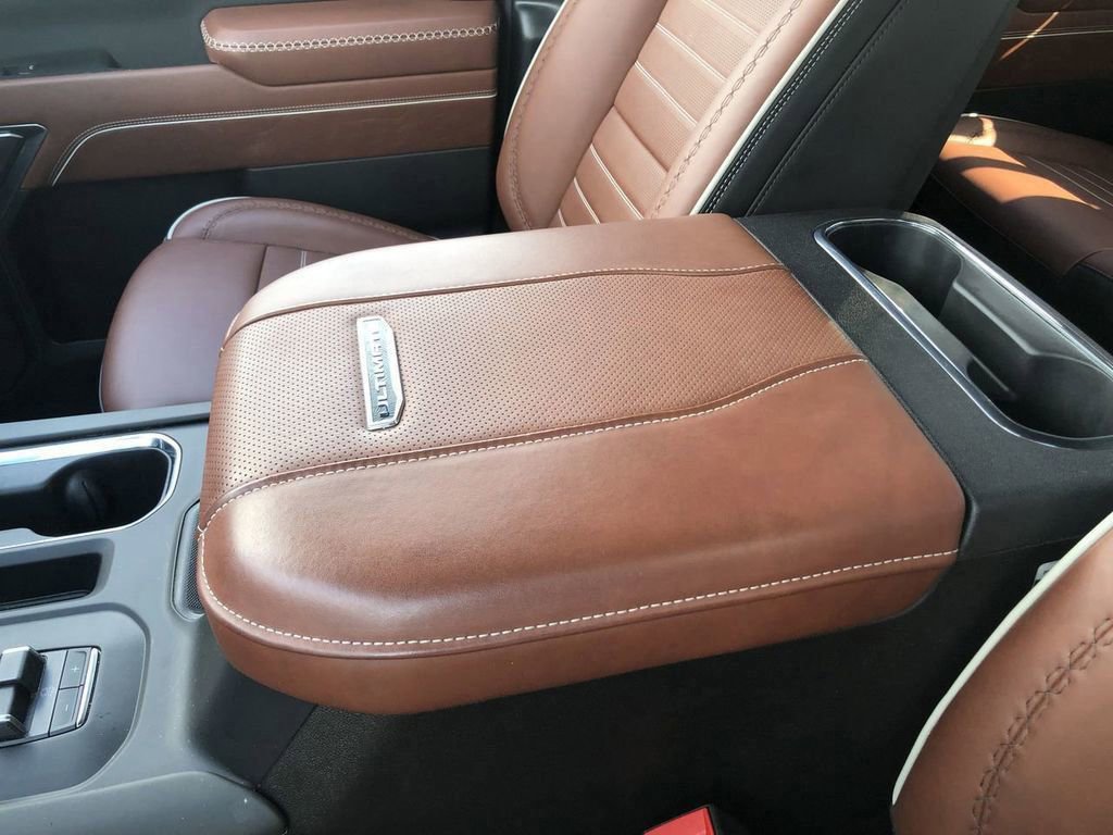 Used 2025 GMC Sierra 2500 Denali Ultimate image 25