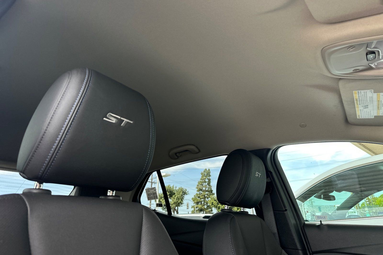 Used 2026 Buick Encore GX Sport Touring image 21