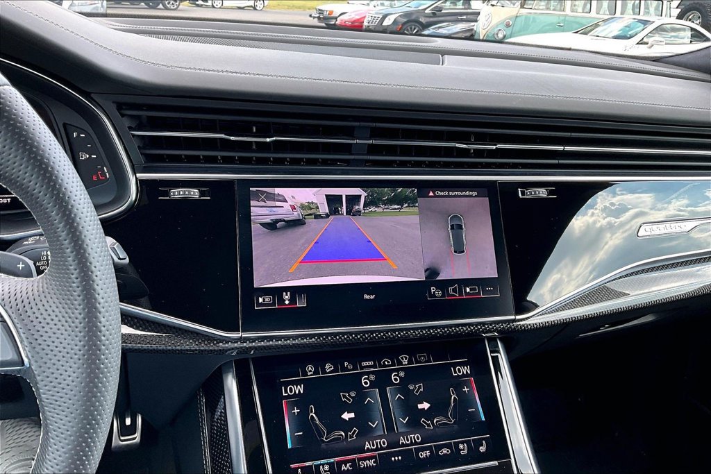 Used 2023 Audi SQ8 Prestige AWD/4WD image 17