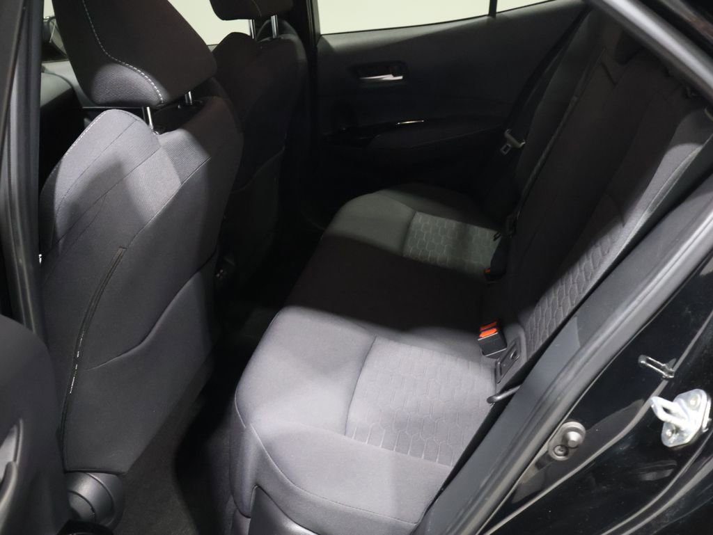 Used 2024 Toyota Corolla SE image 16