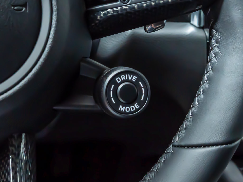 New 2026 Porsche Macan GTS AWD/4WD image 18