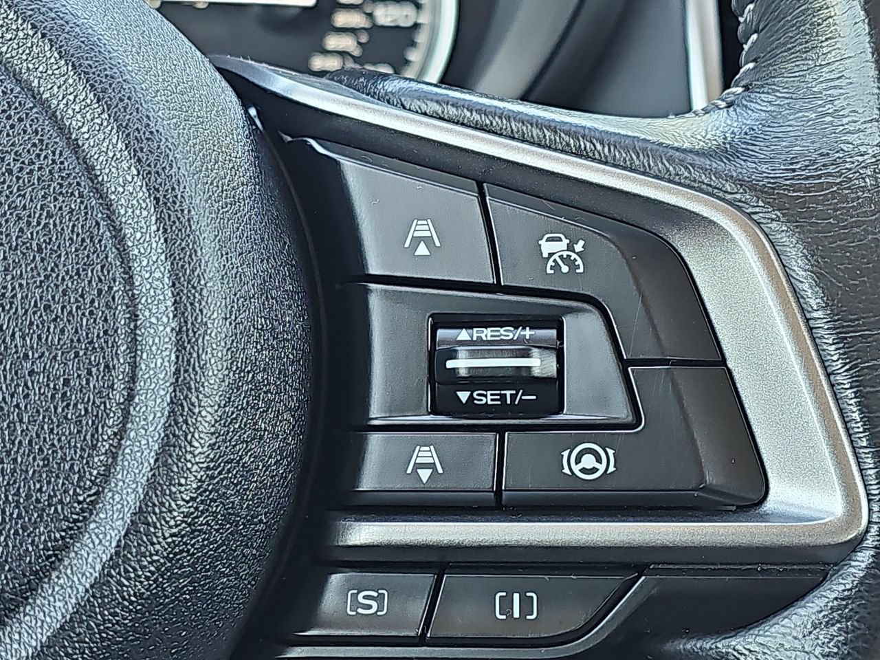 Certified 2021 Subaru Forester Premium AWD/4WD image 23