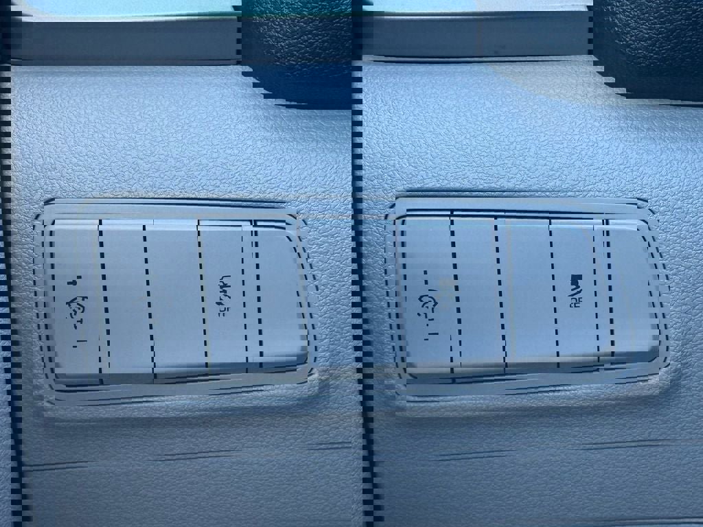 Used 2018 Hyundai Tucson SE image 18