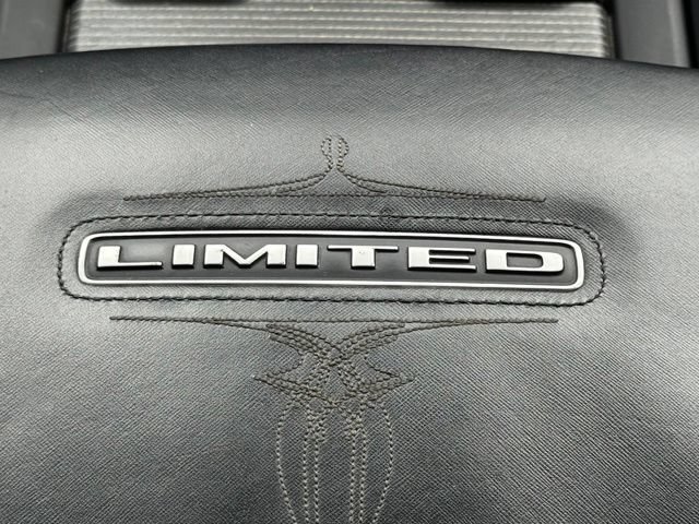 Used 2020 RAM 1500 Limited w/ Black Appearance Package AWD/4WD image 19