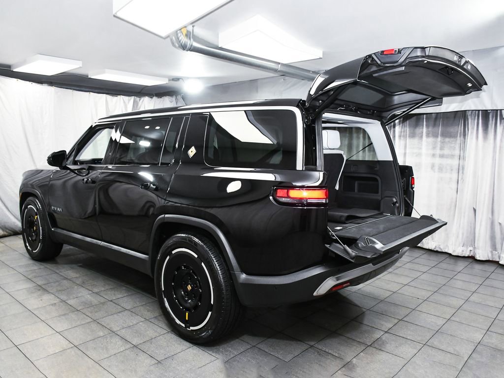 Used 2025 Rivian R1S Adventure image 74