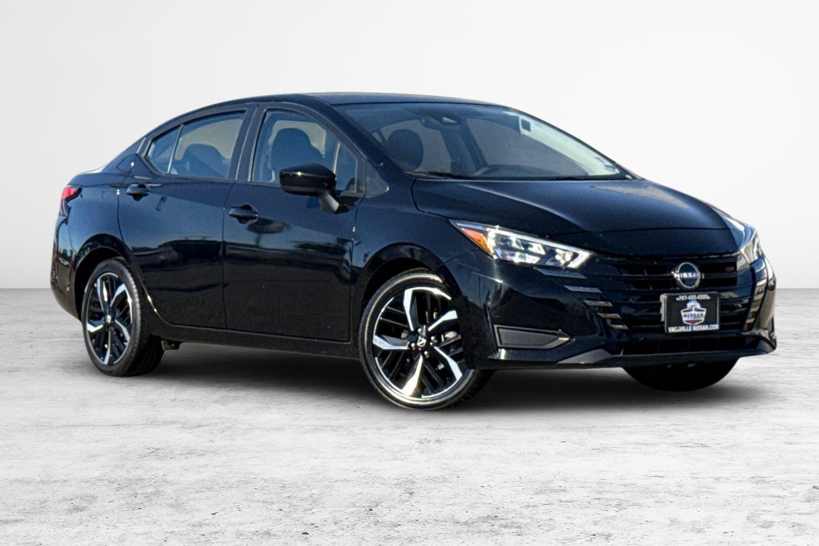 Certified 2024 Nissan Versa SR FWD image 2
