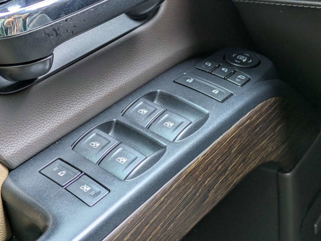 Used 2018 GMC Sierra 1500 Denali RWD image 29