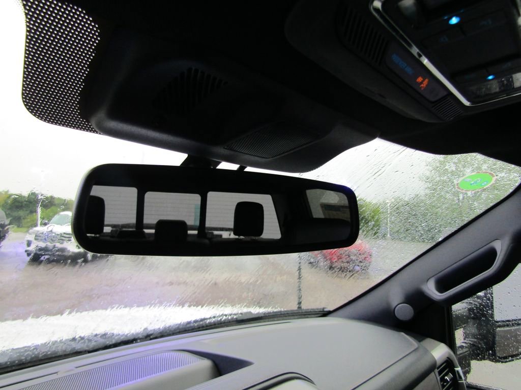 New 2025 Ford F150 Lariat w/ Equipment Group 502A High image 43