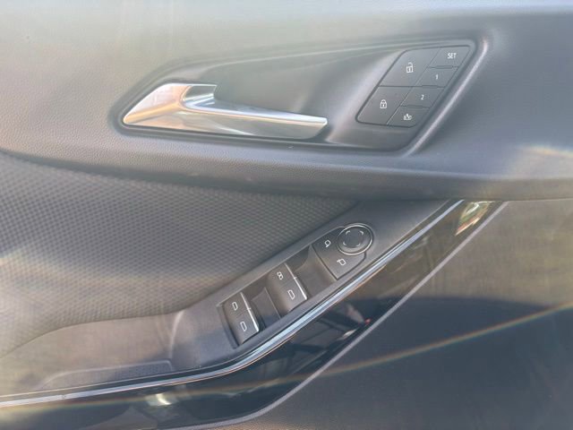 New 2026 Chevrolet Equinox RS image 24