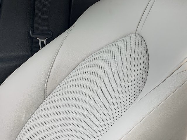 Used 2026 Toyota Grand Highlander XLE FWD image 11