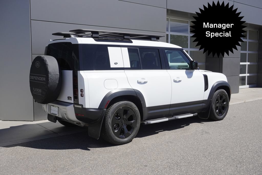 Used 2023 Land Rover Defender 110 S AWD/4WD image 4
