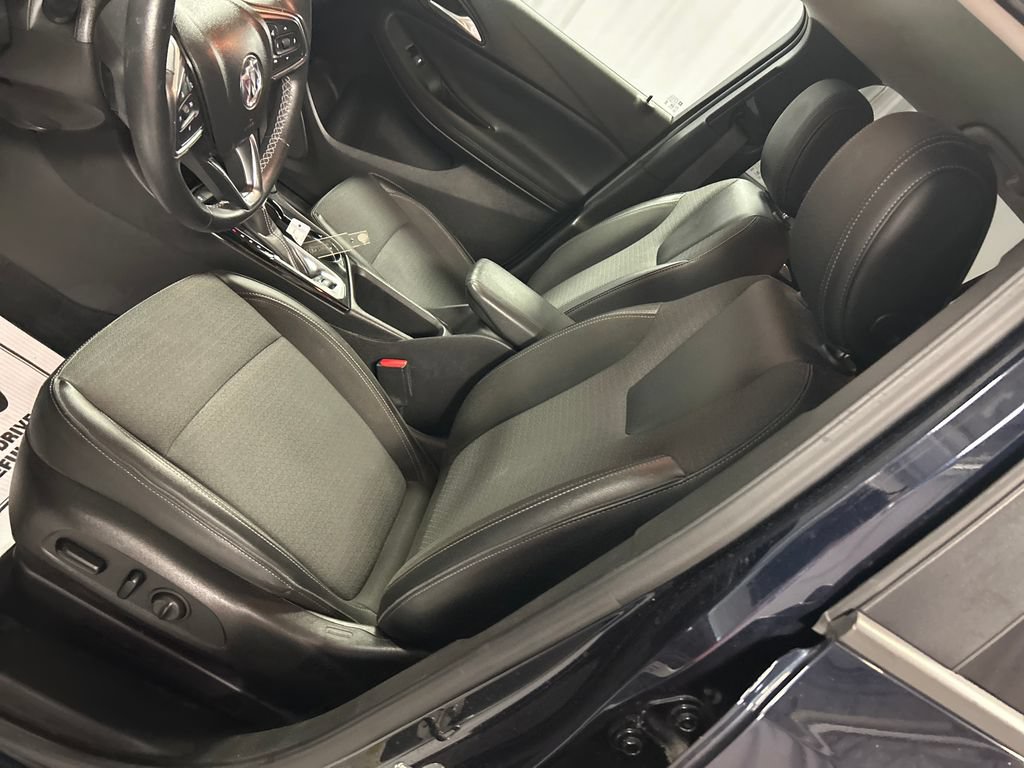Used 2021 Buick Encore GX Select FWD image 12