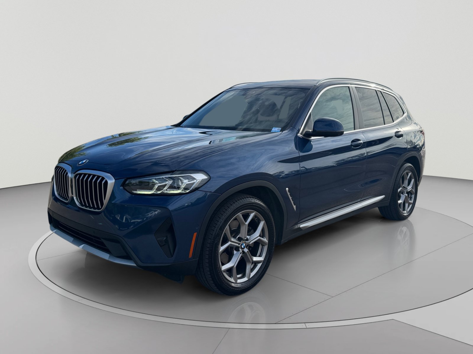 Used 2024 BMW X3 xDrive30i w/ Convenience Package AWD/4WD image 1