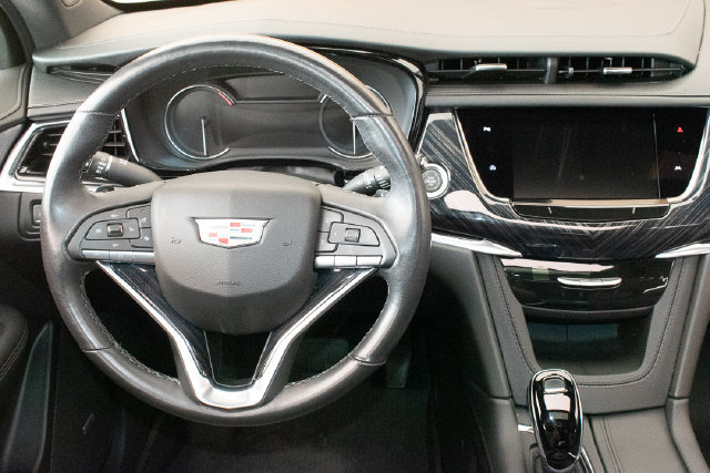 Used 2024 Cadillac XT6 Premium Luxury AWD/4WD image 18
