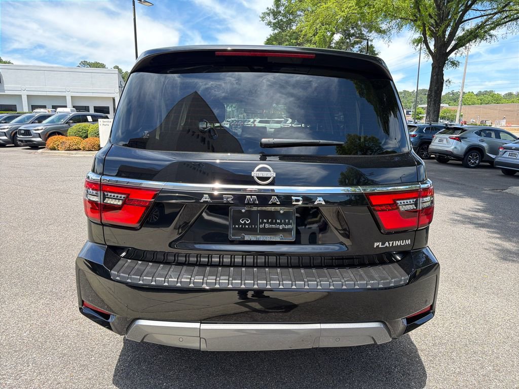 Used 2024 Nissan Armada Platinum w/ Captain's Chairs Package RWD image 16