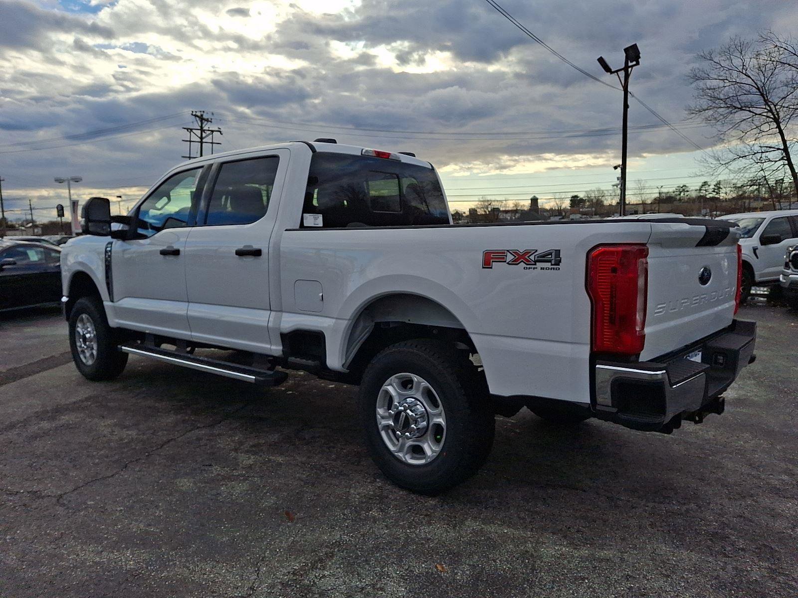 New 2026 Ford F350 XLT image 3
