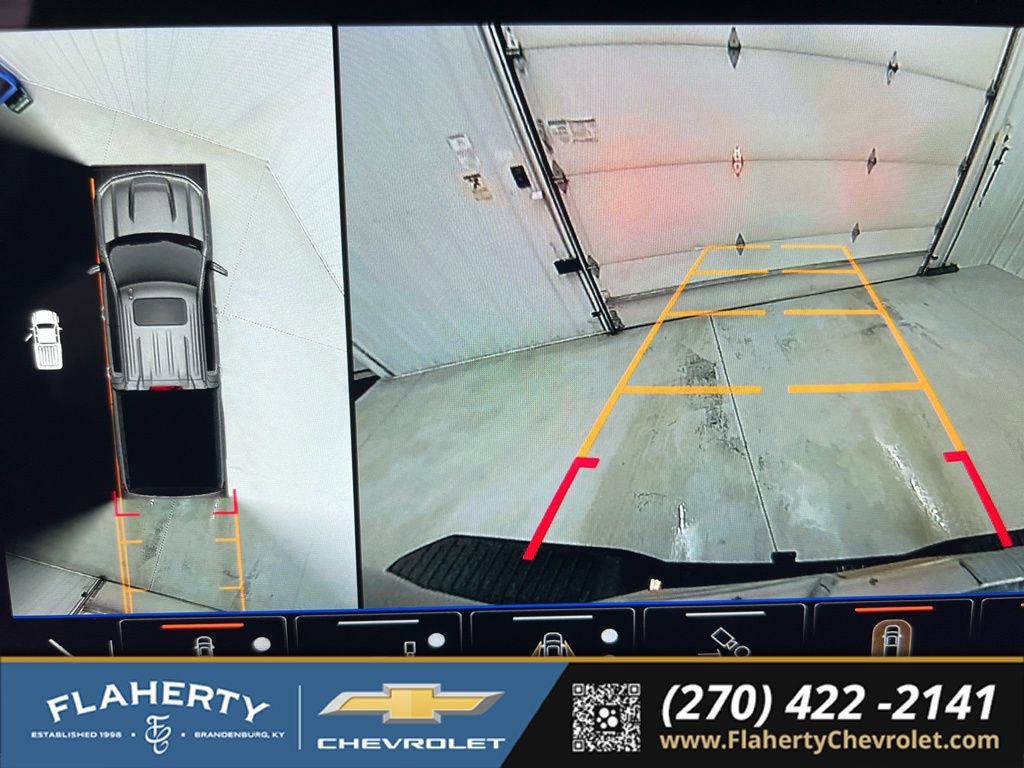 Used 2025 Chevrolet Silverado 1500 High Country AWD/4WD image 38