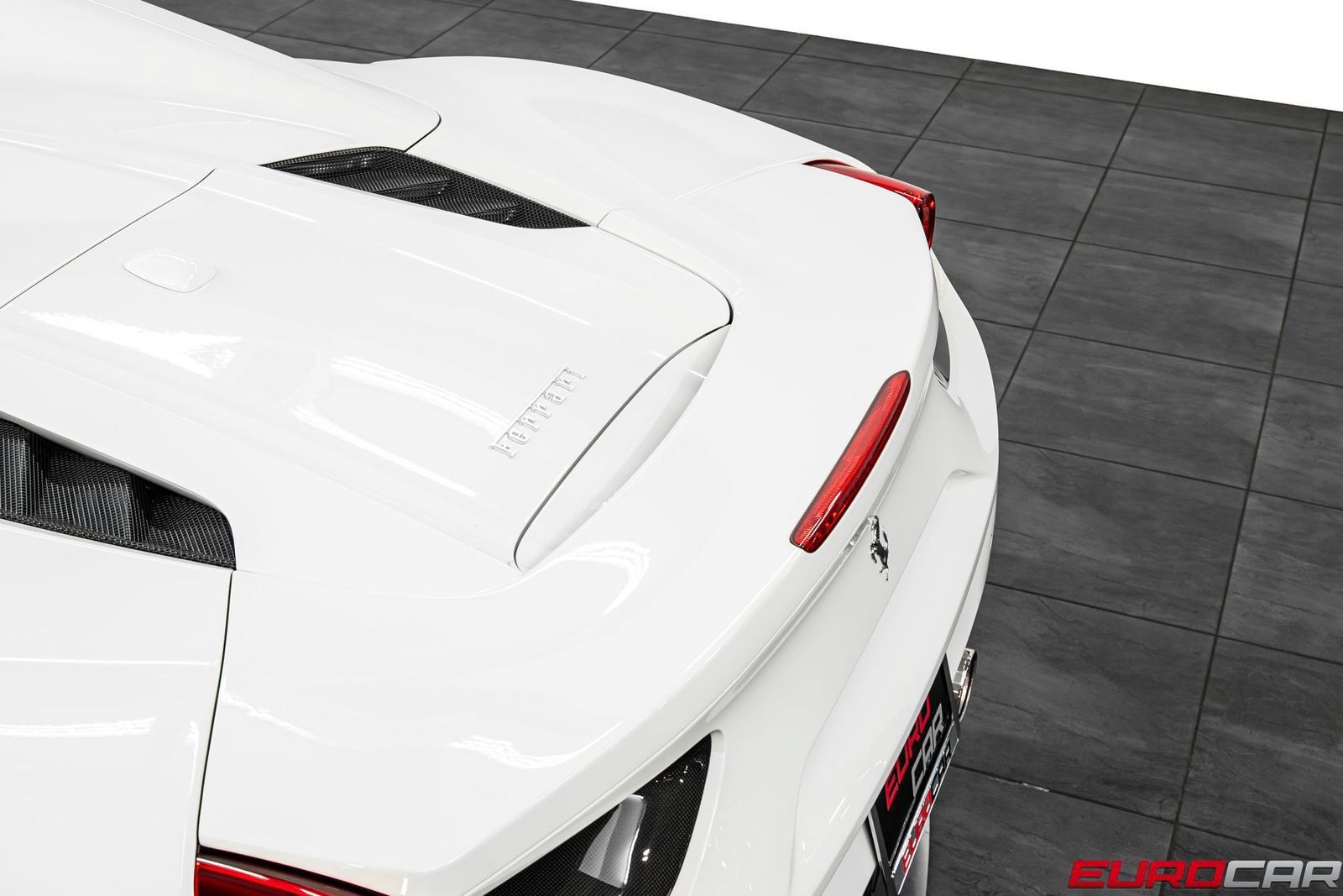 Used 2019 Ferrari 488 Spider RWD image 22