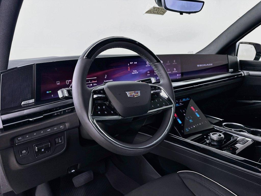 New 2026 Cadillac Escalade Sport w/ Touring Package AWD/4WD image 9