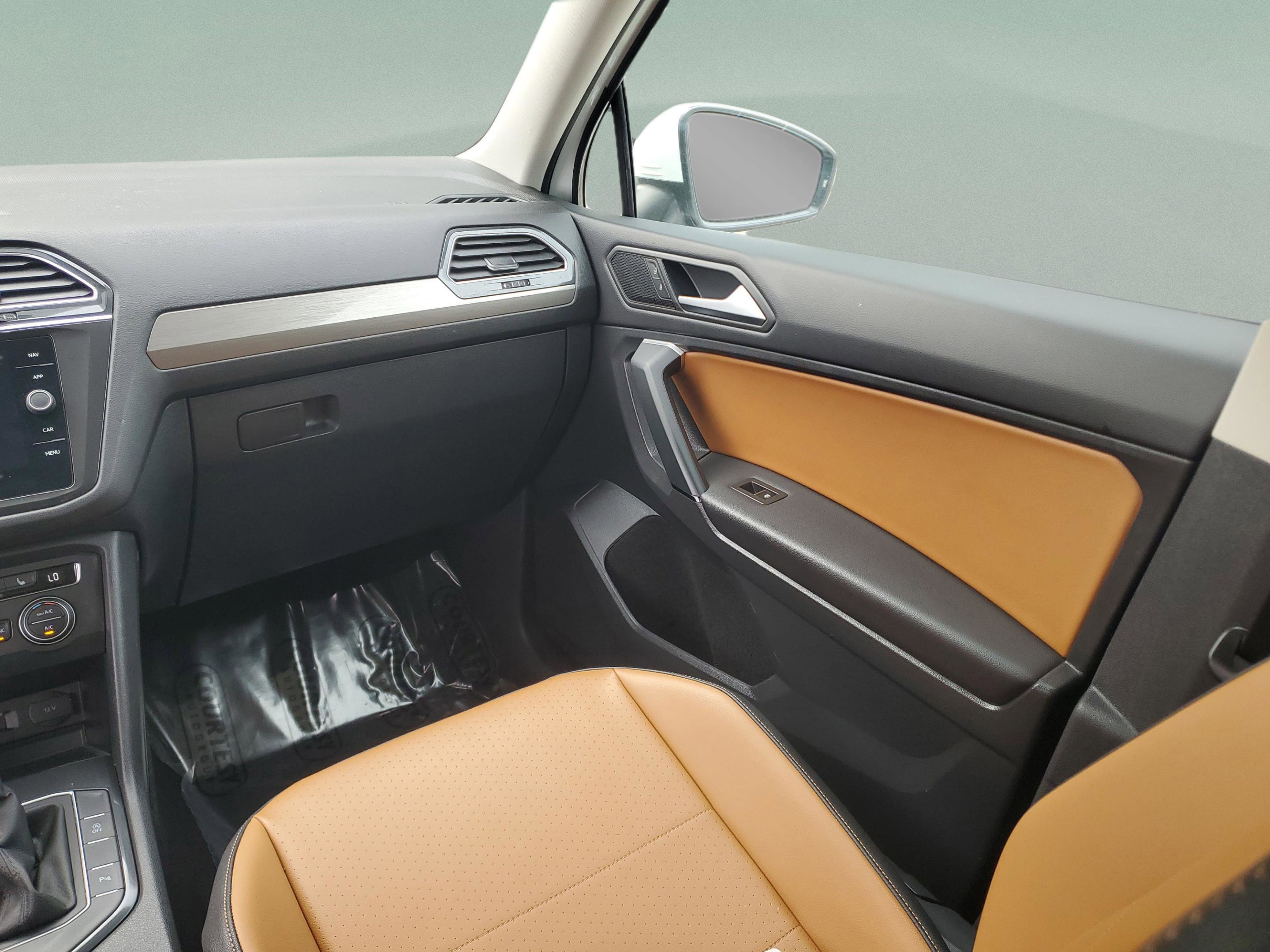 Used 2019 Volkswagen Tiguan S FWD image 12