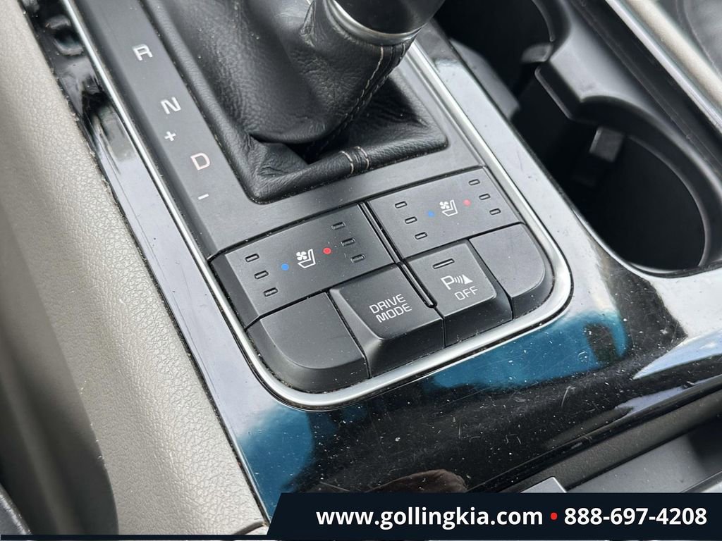 Used 2015 Kia Sedona SX FWD image 30