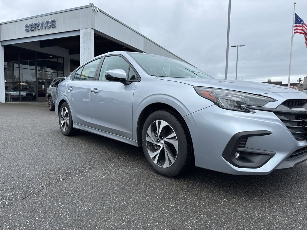 Used 2024 Subaru Legacy Premium image 4