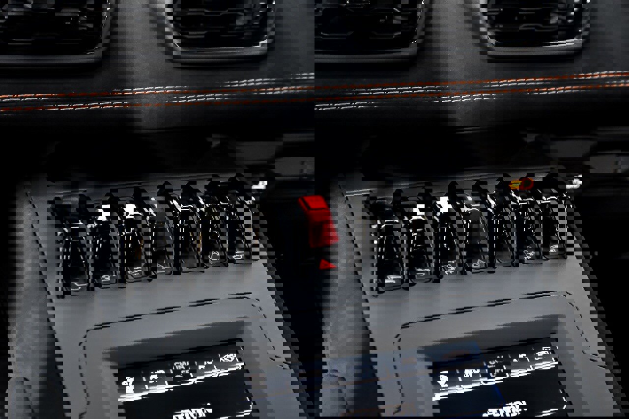 Used 2021 Lamborghini Huracan STO image 34