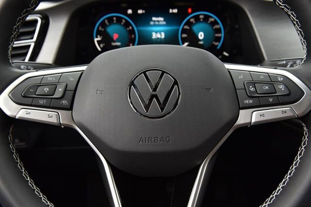 New 2026 Volkswagen Atlas Cross Sport SE image 17