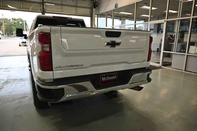 Used 2024 Chevrolet Silverado 2500 LT AWD/4WD image 6