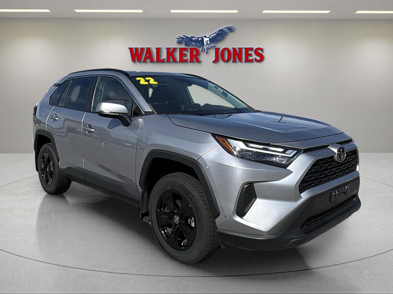 Used 2022 Toyota RAV4 XLE w/ Convenience Package image 18