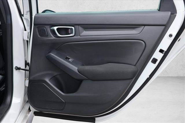 Used 2025 Honda Civic Sport image 26