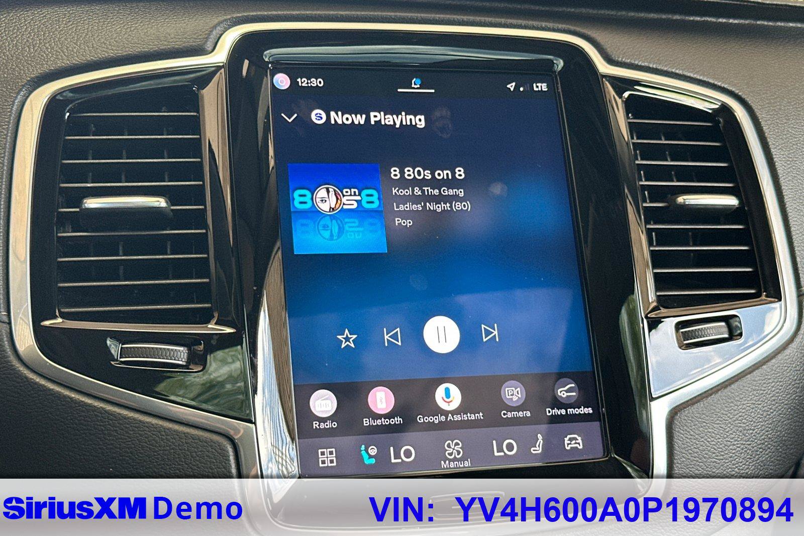 Certified 2023 Volvo XC90 T8 Ultimate w/ Protection Package Premier AWD/4WD image 38