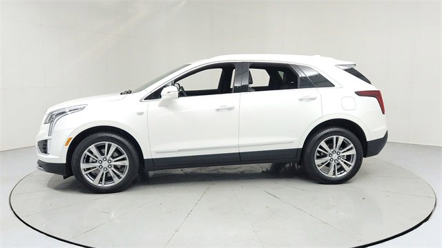 Certified 2025 Cadillac XT5 Premium Luxury w/ LPO, Floor Liner Package image 2