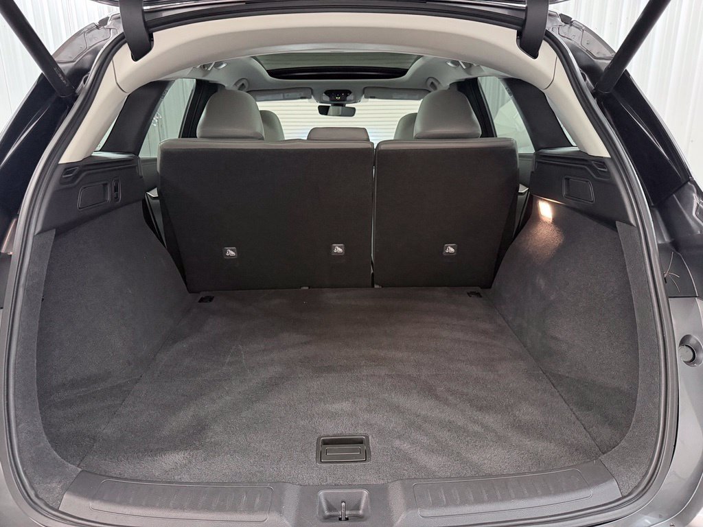 Certified 2023 INFINITI QX50 Luxe FWD image 33
