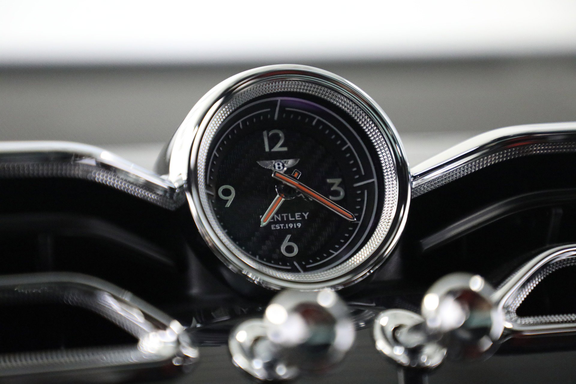 Used 2025 Bentley Bentayga Extended Wheelbase image 20