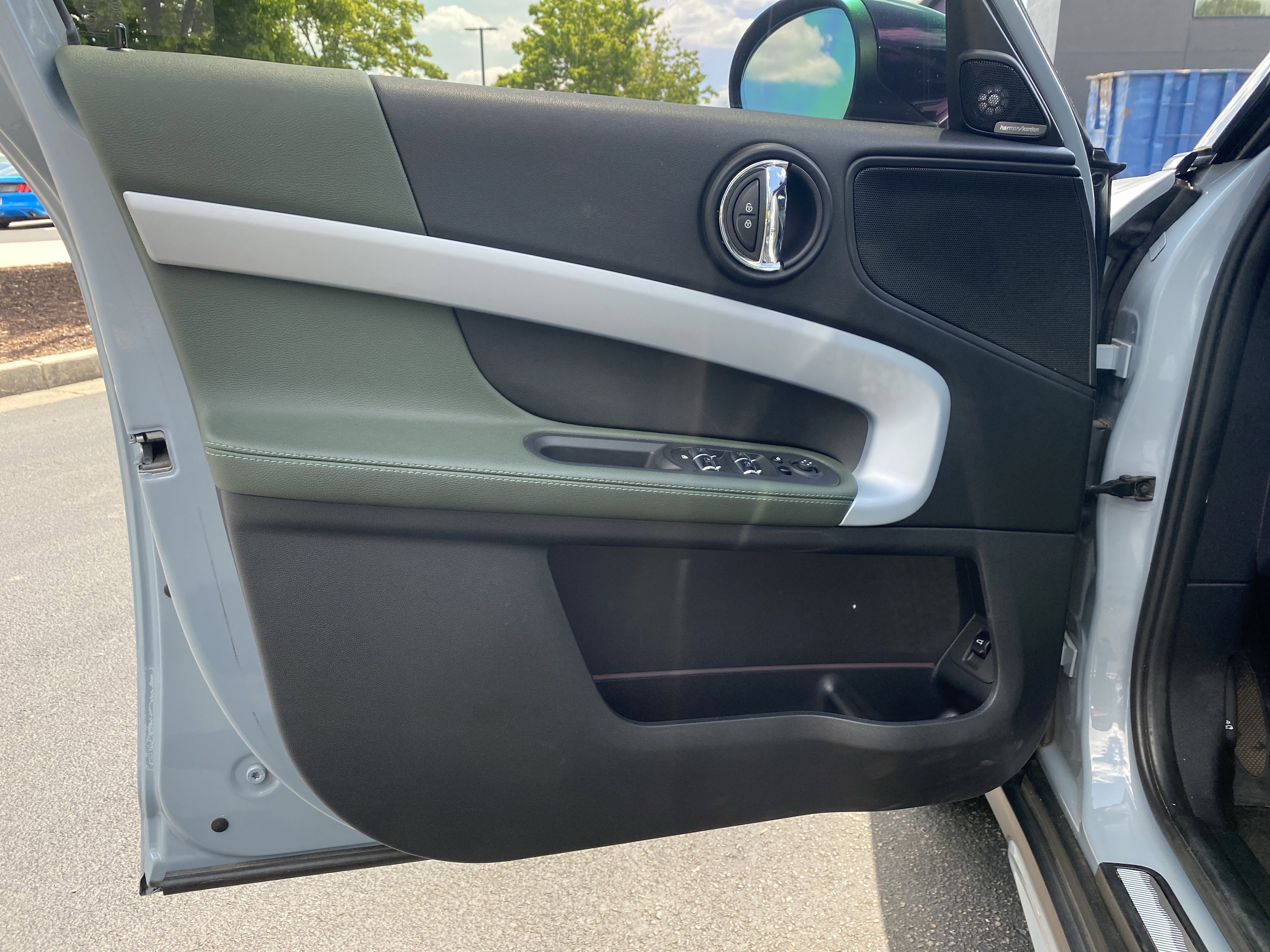 Certified 2024 MINI Cooper Countryman S w/ Mini Untamed Edition image 24