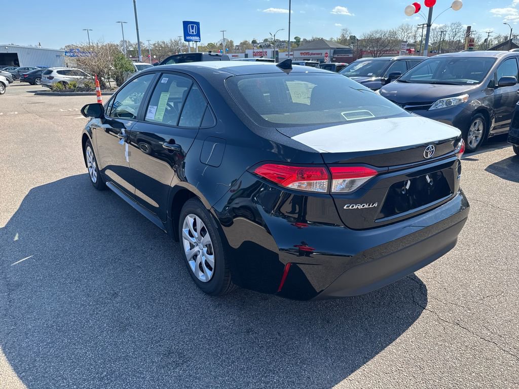 New 2026 Toyota Corolla LE FWD image 5