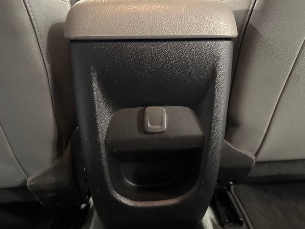 Used 2022 Chevrolet Colorado W/T w/ WT Convenience Package AWD/4WD image 37