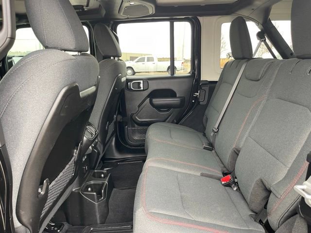 Used 2025 Jeep Wrangler Unlimited Rubicon image 18