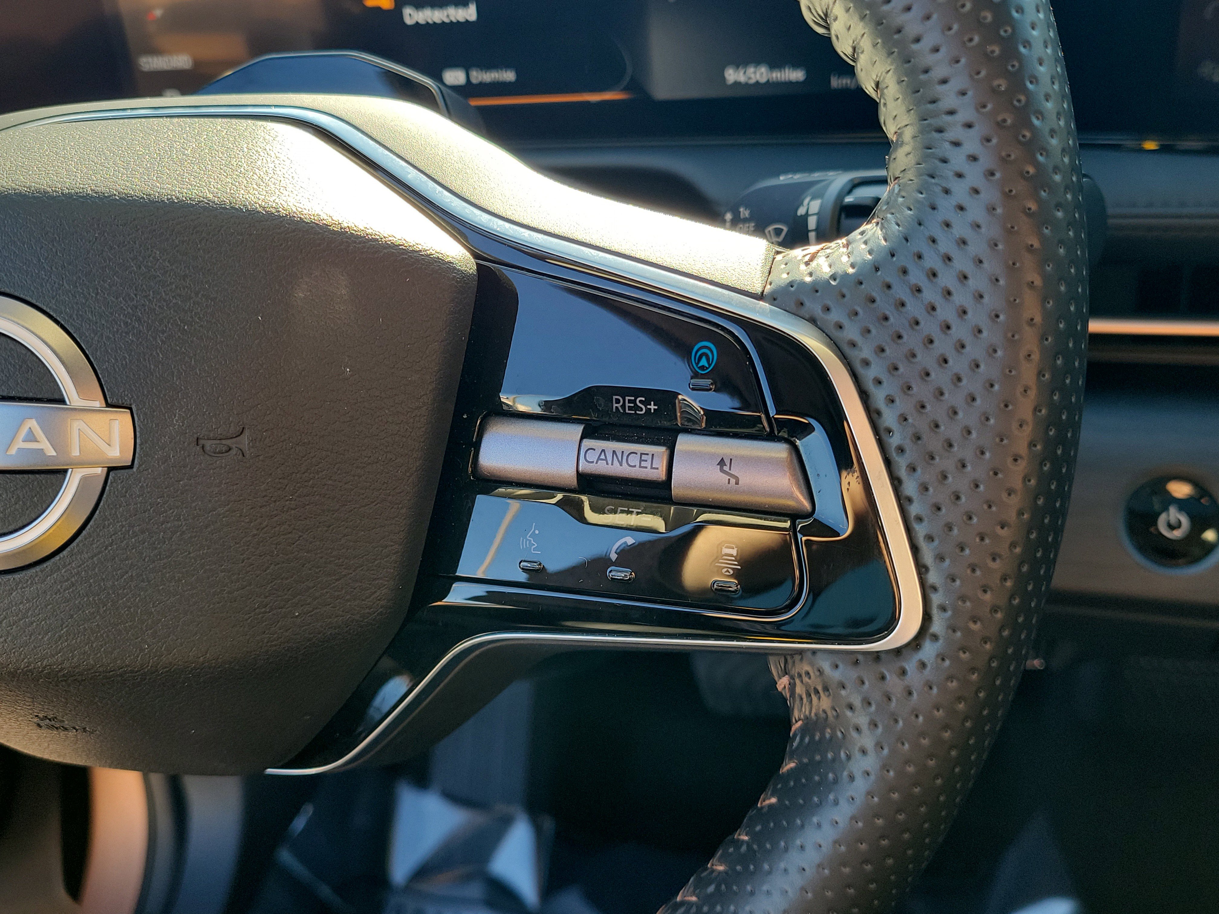 Certified 2023 Nissan Ariya FWD image 27